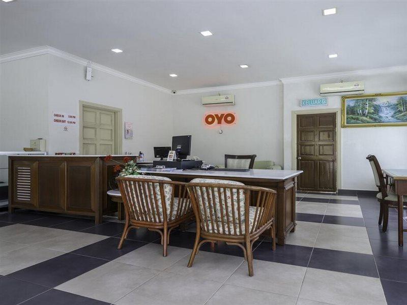 Oyo 89679 Dream Garden Resort Ayer Hangat Exterior foto