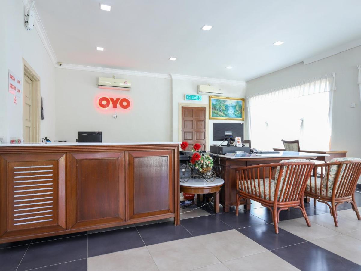 Oyo 89679 Dream Garden Resort Ayer Hangat Exterior foto
